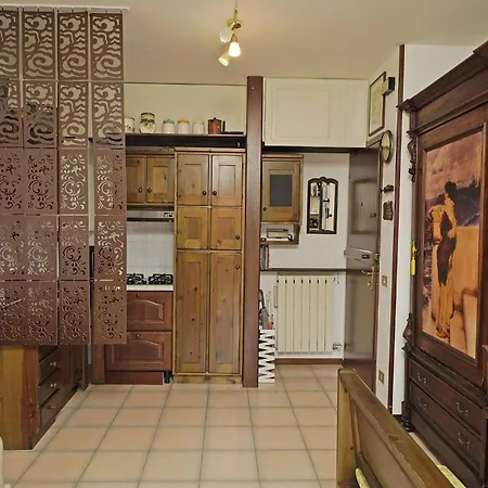 Balander - Gardagate Apartmán Brescia